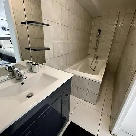 Apartment Loft Cosy Et Tres Elegant Saint-Cyr-l'Ecole